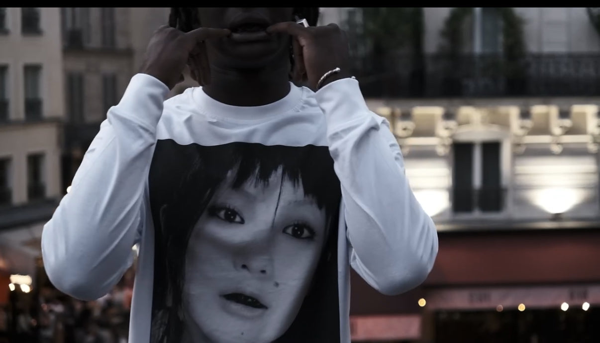 WHITE OAGURO SLEEVE