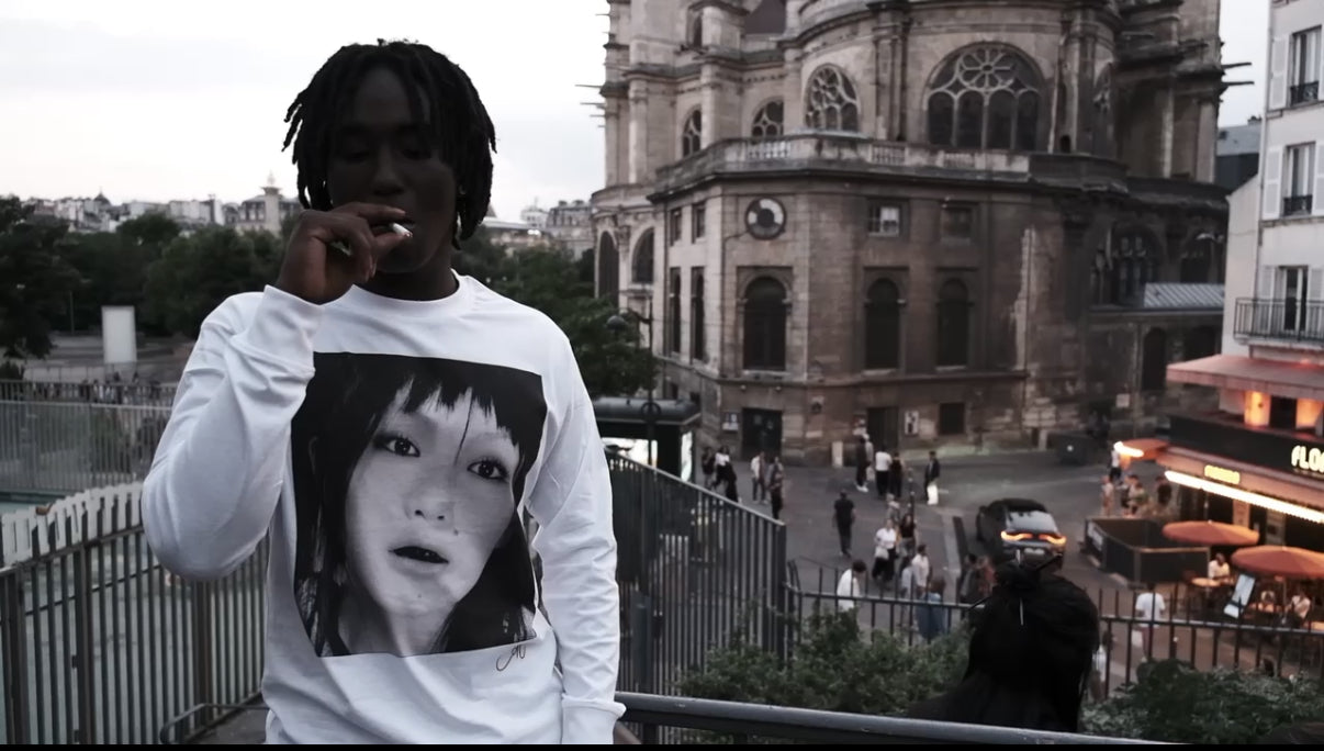 WHITE OAGURO SLEEVE